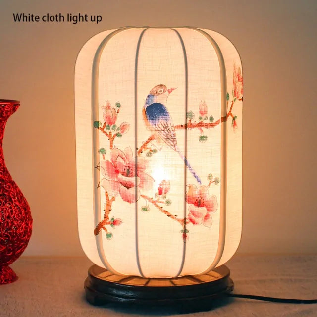 Stylish Hand-Painted Desk Lamp - Hominco